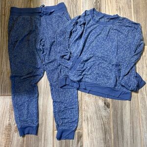all in motion Blue Leopard-Print Jogger Set